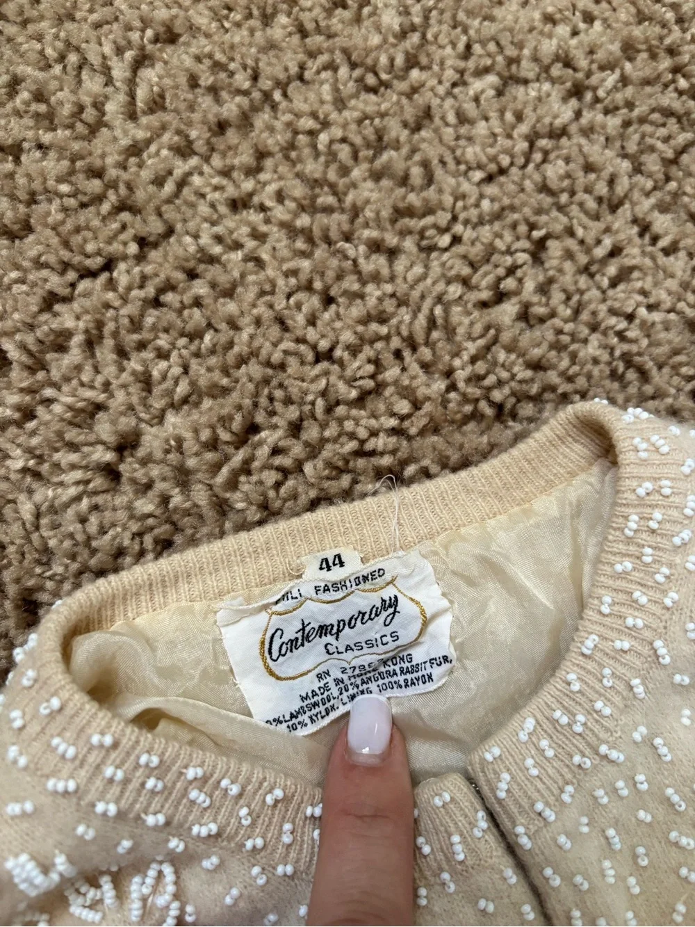Vintage 50’ Cream Embroidered Knit Cardigan Sweater